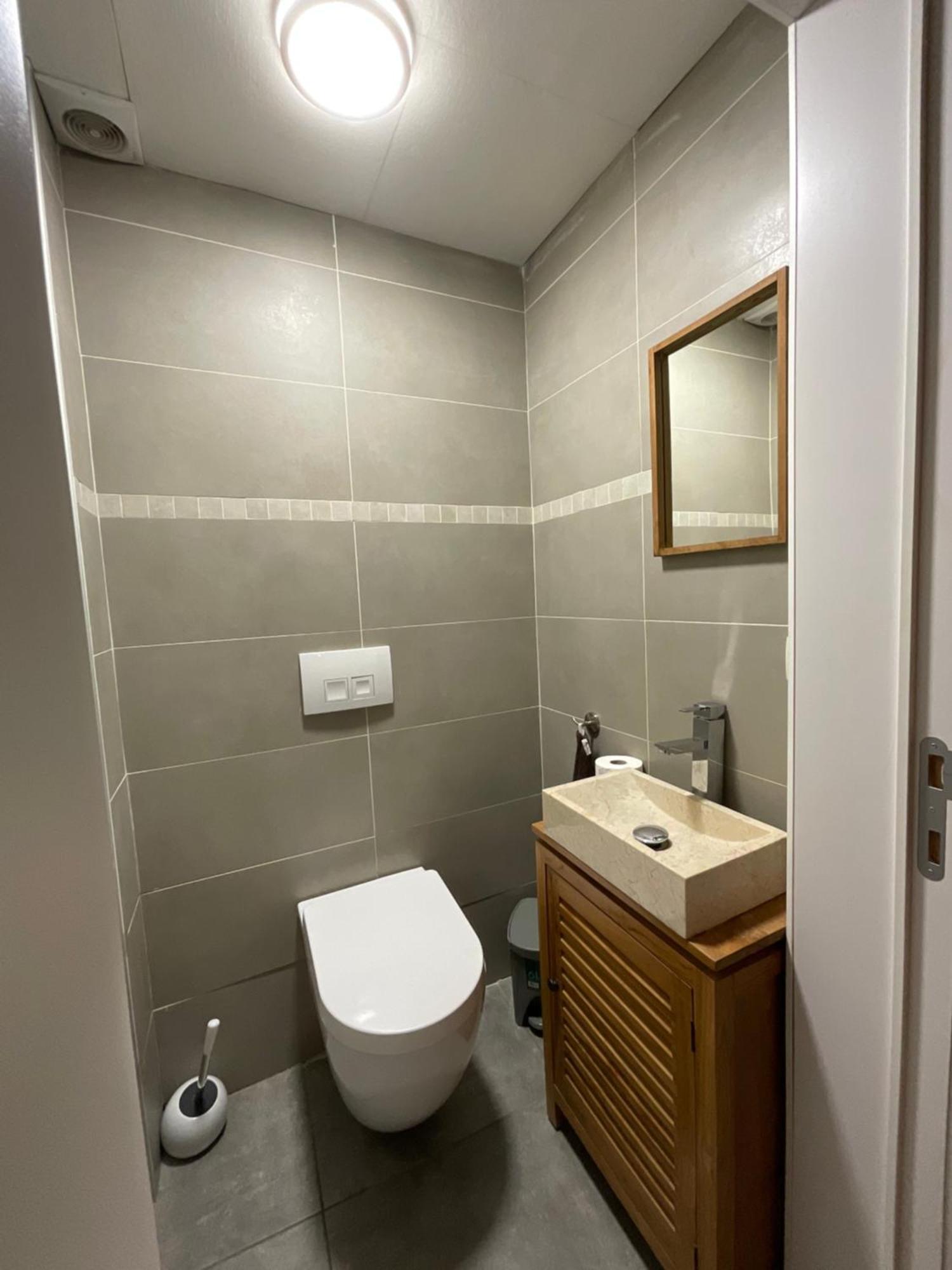 Maison 3 Chambres Proximite Aeroport Et Grand Axes Charleroi Exterior foto